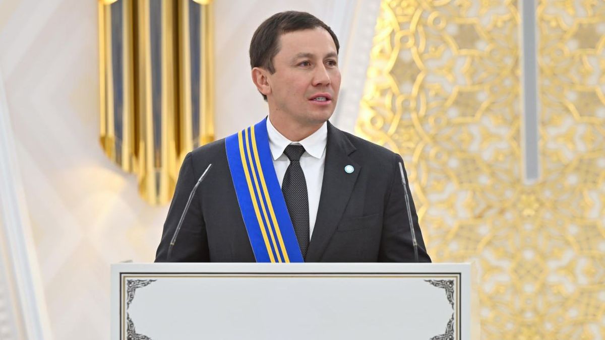 Геннадий Головкин