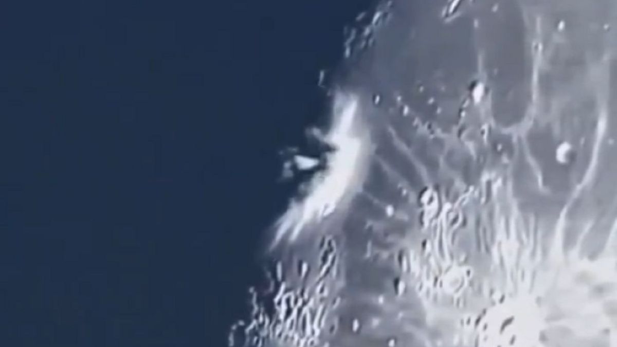Ракета Space X столкнулась с поверхностью Луны