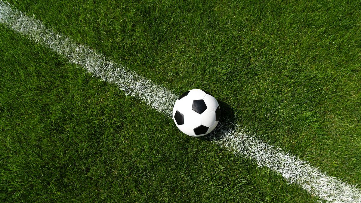 Футбольное поле