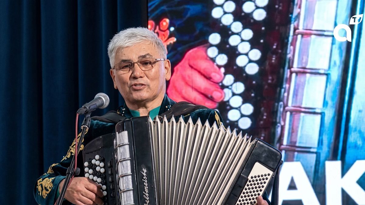 Тараздық әнші