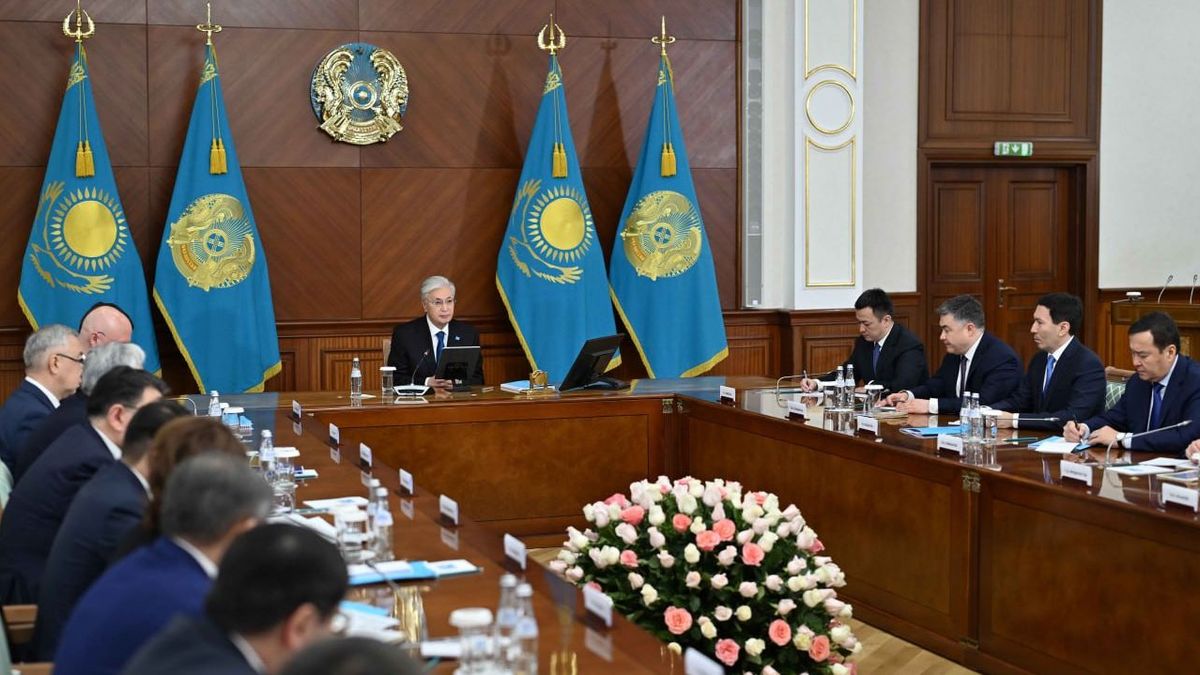 Токаев на расширенном заседании правительства