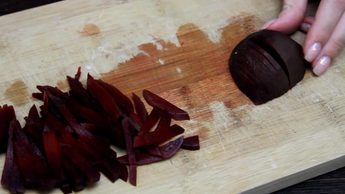 Нарезка свеклы