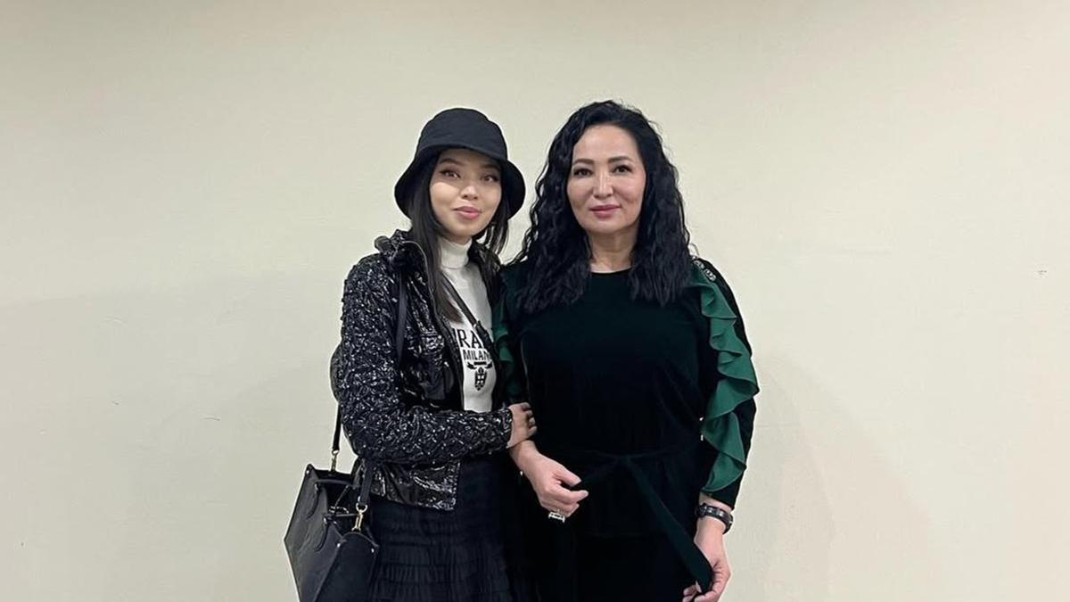 Гульзира Айдарбекова и ее келин