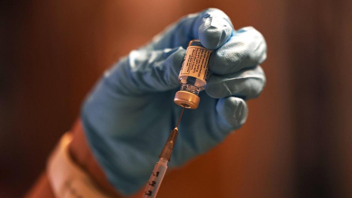 Два центра вакцинации закрылись в США из-за побочных эффектов препарата Johnson & Johnson