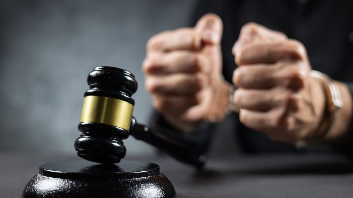 Атрибуты суда