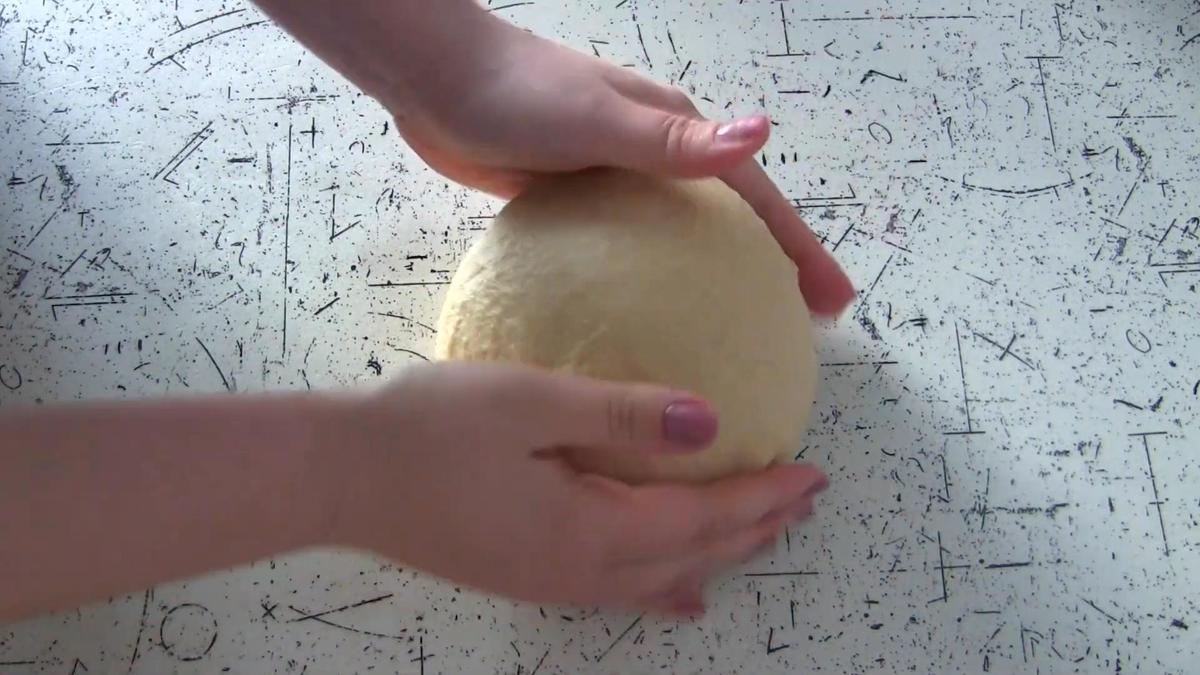 Замес теста руками