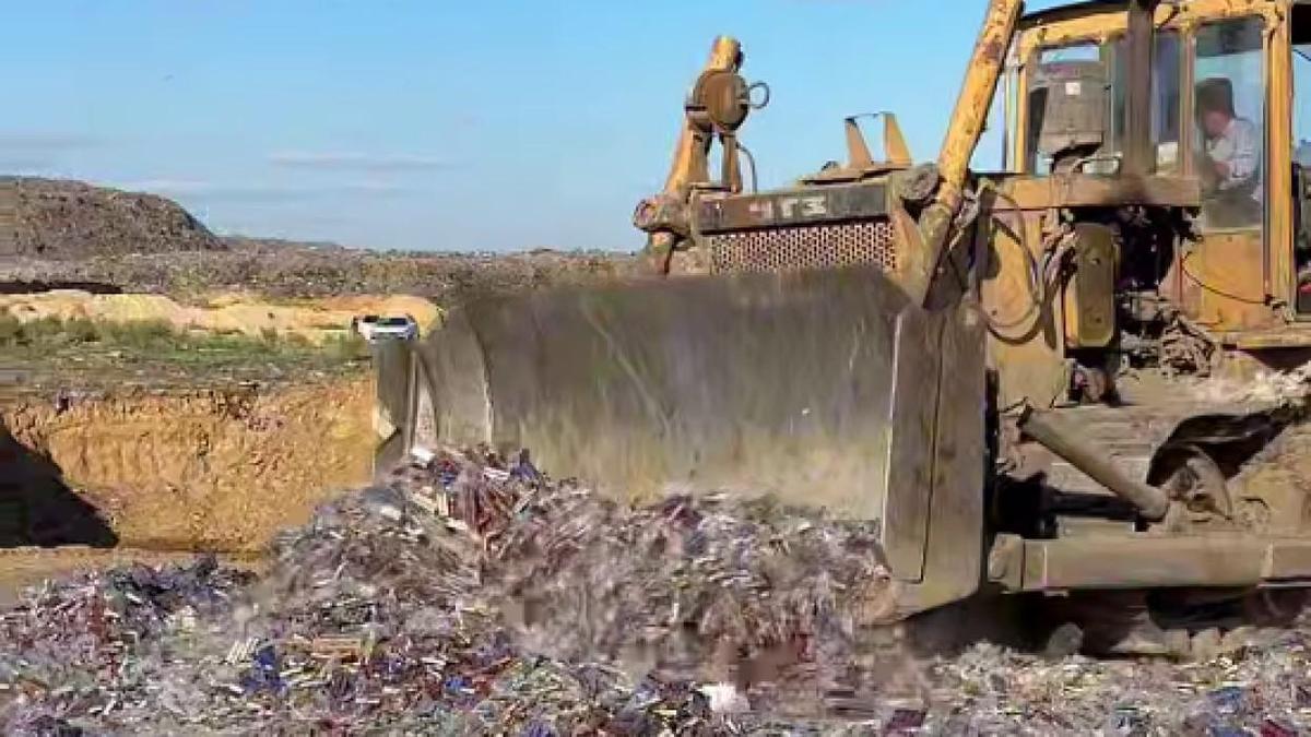 Нелегальные сигареты уничтожили в области Абай