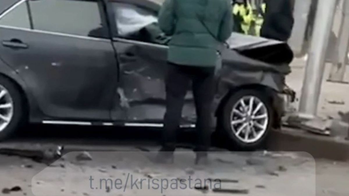 Поврежденный в ДТП автомобиль