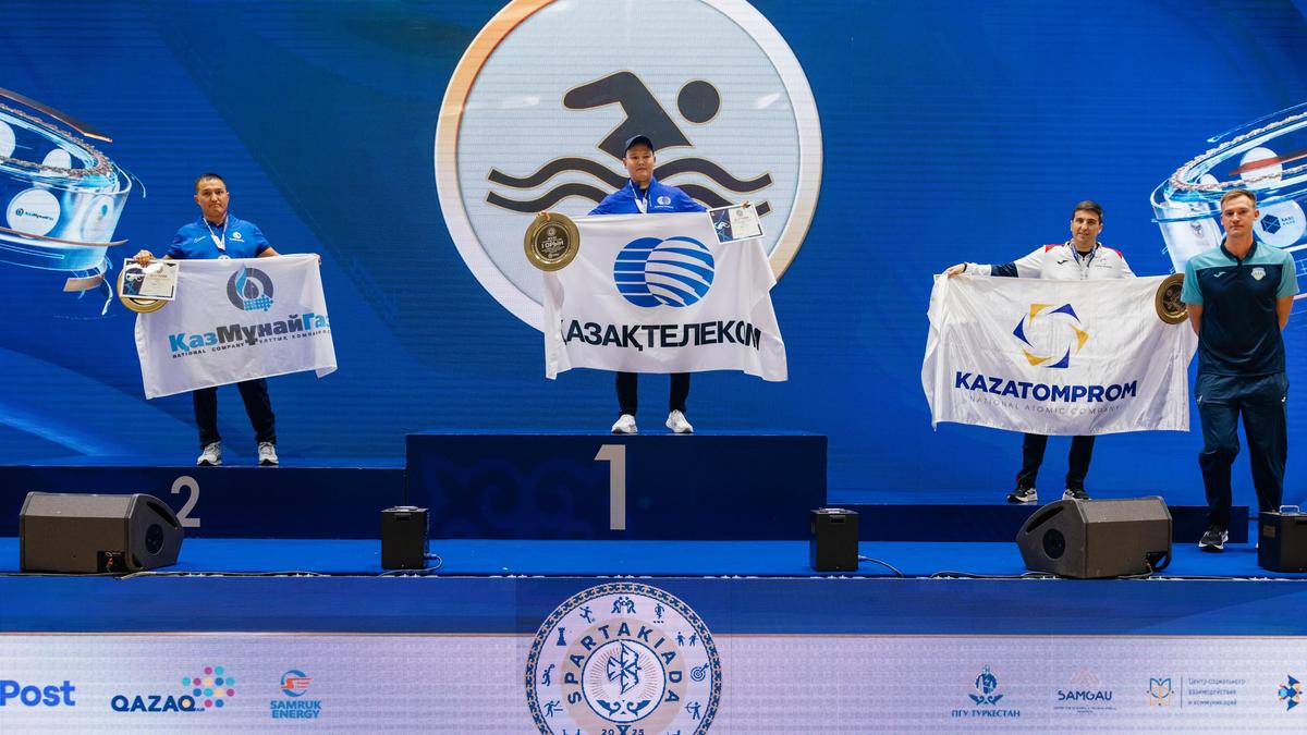 Олар сіздің есегіңізге зонд қояды