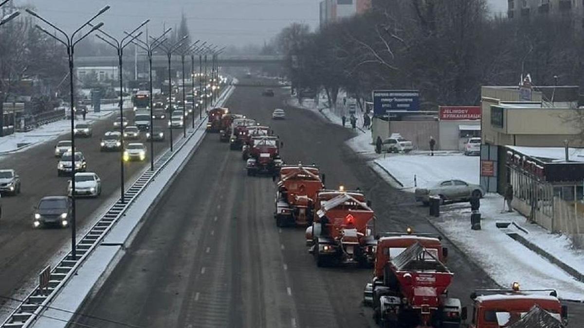 Алматы көшелерінің бірі Алматы көшелерінің бірі