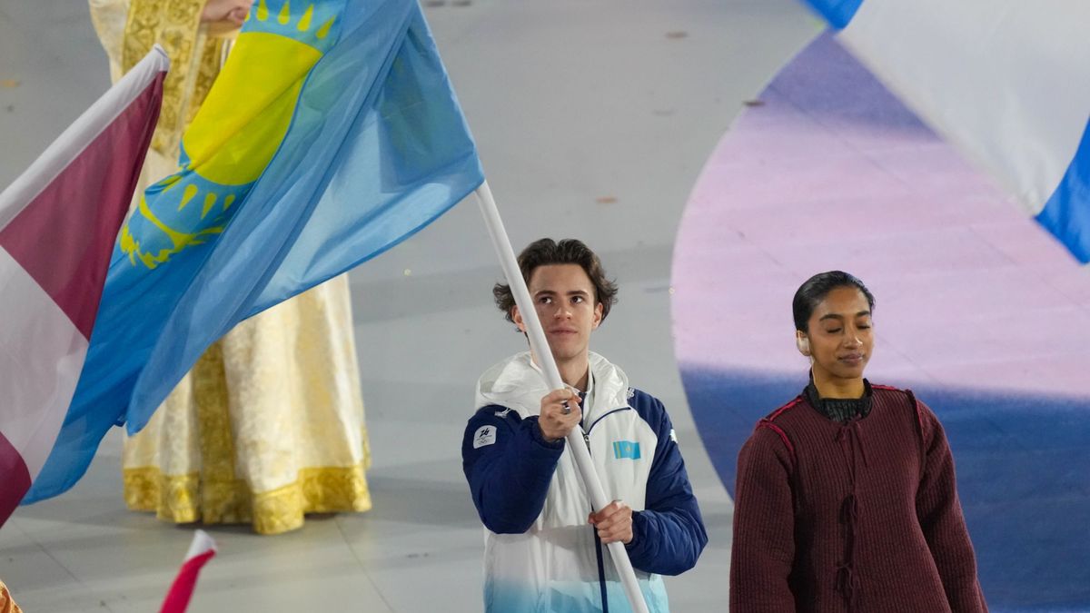 Казахстанский фигурист Михаил Шайдоров