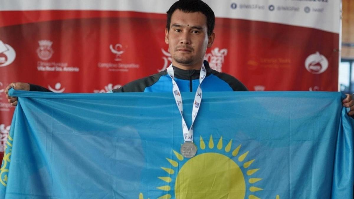 Паралимпиадашы Еламан Жоламан Паралимпиадашы Еламан Жоламан
