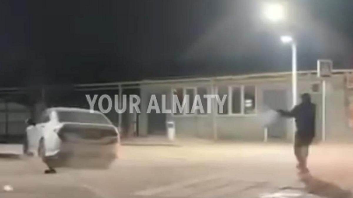 Стрельба по автомобилю Стрельба по автомобилю