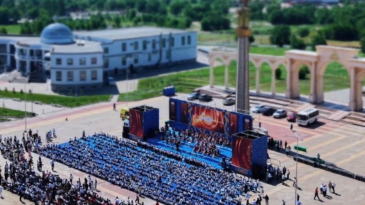Ақтөбеде "Бабамнан қалған аманат - асыл домбыра" шарасы өтті