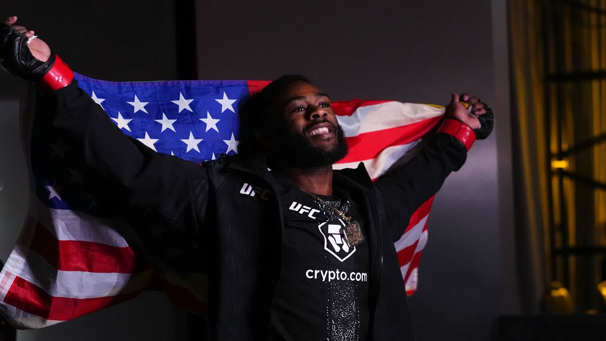 Американский боец ММА Алджамейн Стерлинг