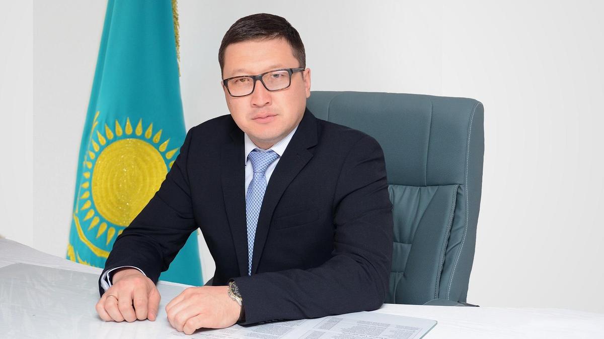 Оразалин Медет Бектасұлы. Редакция алқасының Төрағасы Оразалин Медет Бектасұлы. Редакция алқасының Төрағасы