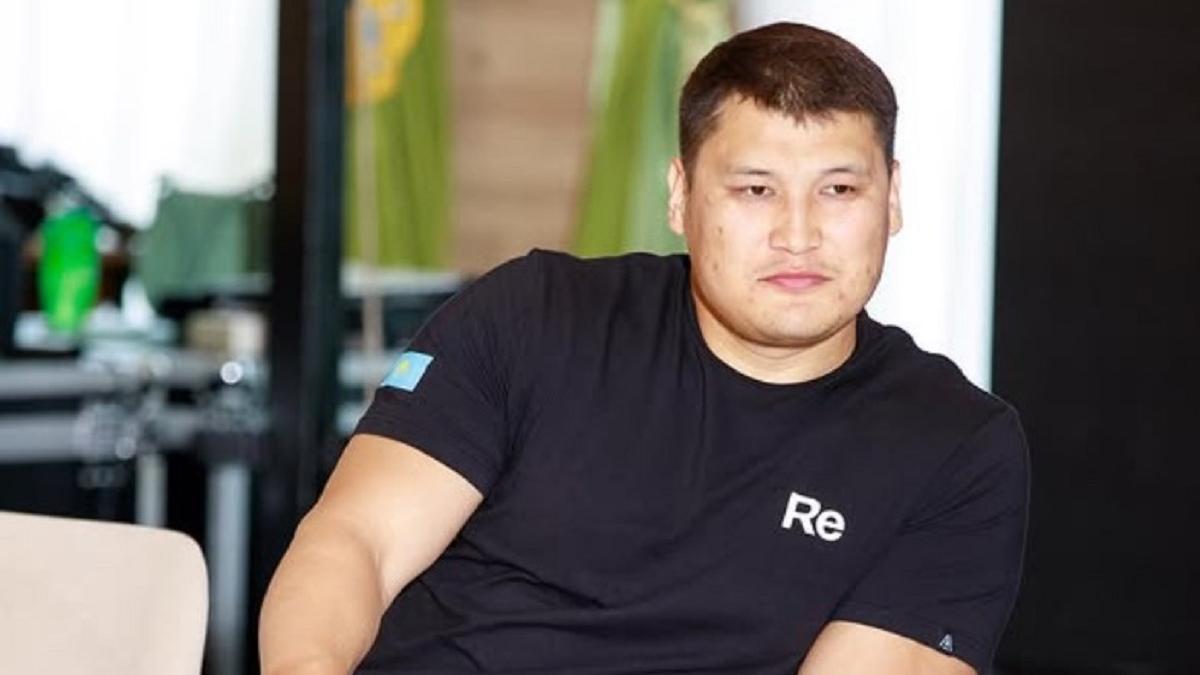 Руслан Берденов Руслан Берденов
