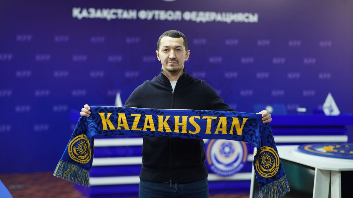 Казахстанский футзальный тренер Динмухамбет Сулейменов