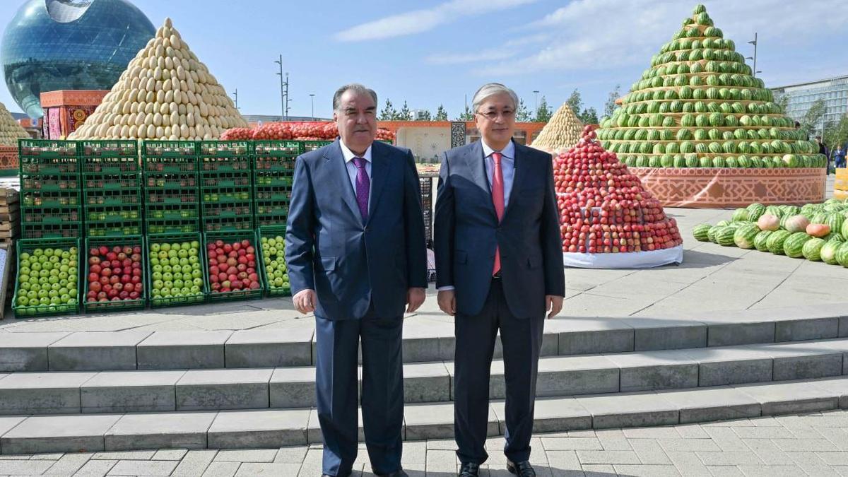 Касым-Жомарт Токаев и Эмомали Рахмон