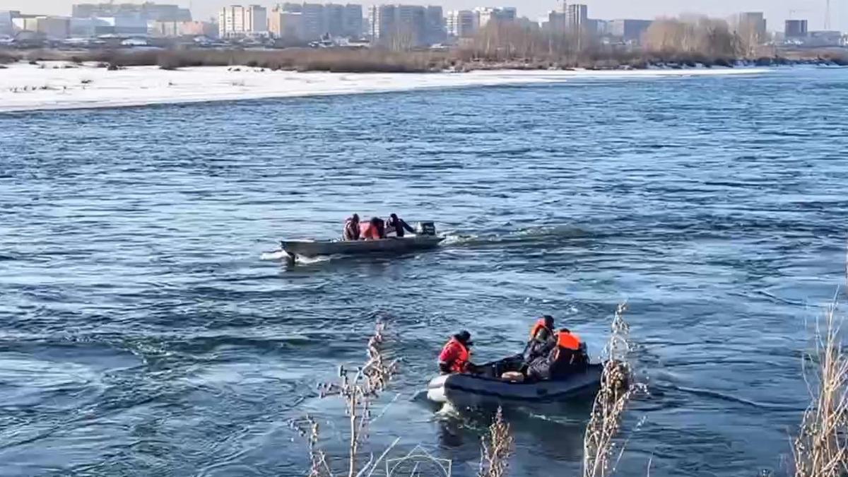 Поиски затонувшего автомобиля в Семее