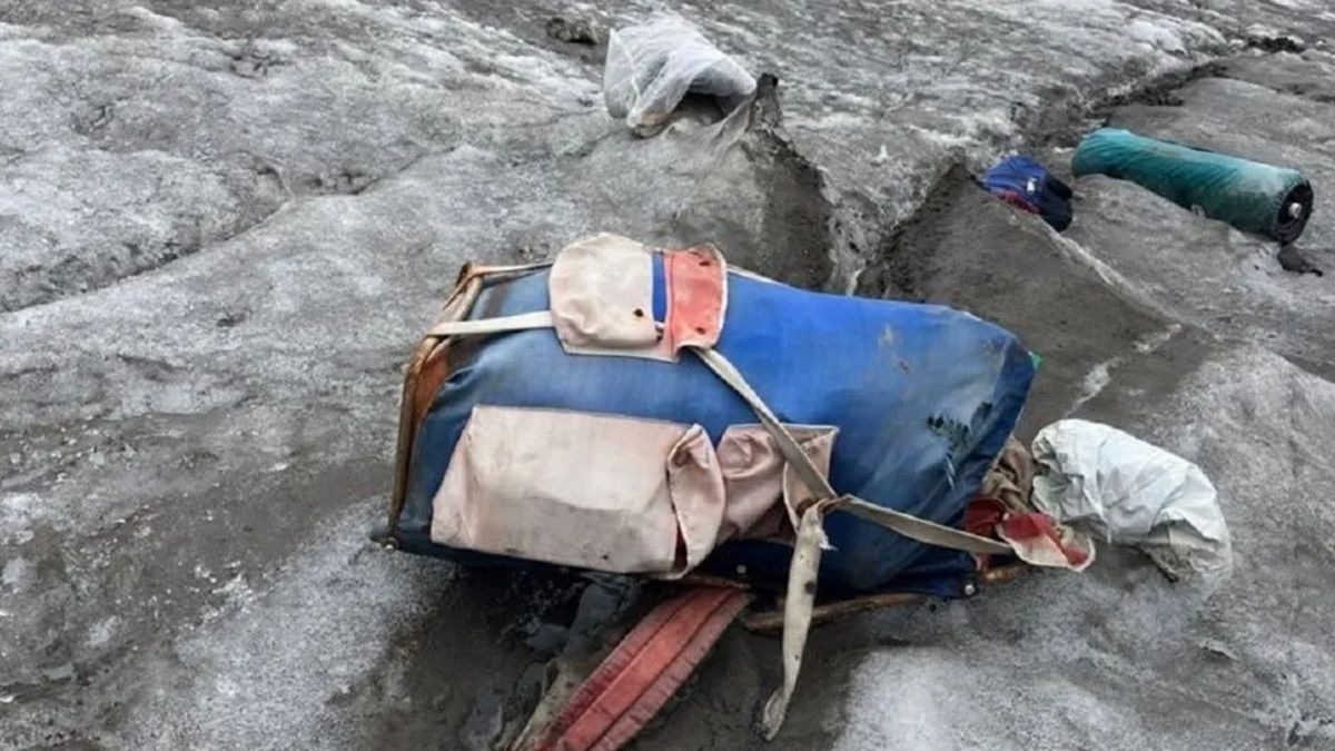 Мәйітпен бірге табылған заттар