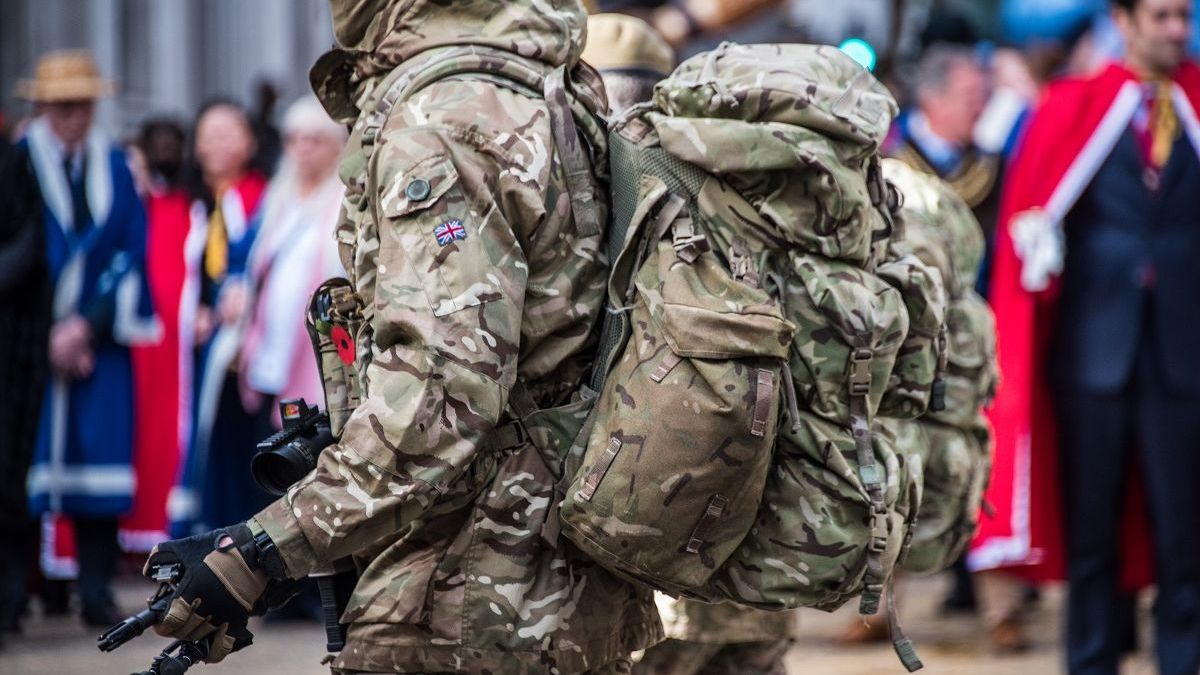 Британский солдат