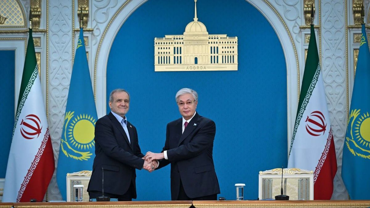 Касым-Жомарт Токаев и Масуд Пезешкиан