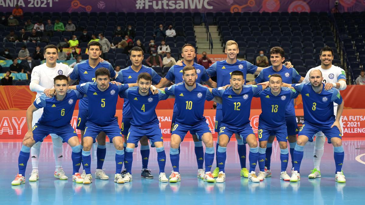 Казахстан сыграет с Ираном в 1/4 финала чемпионата мира по футзалу