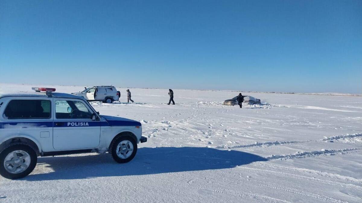 Служебная машина полицейского