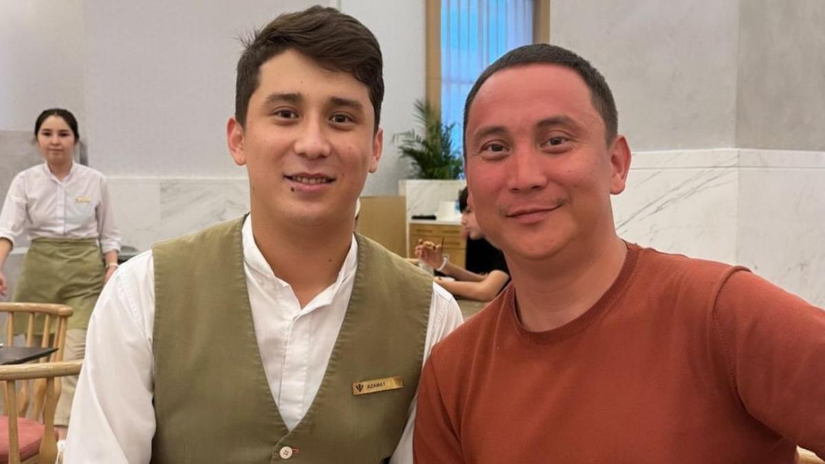 Қайрат Әділгерей мен Азамат есімді жігіт Қайрат Әділгерей мен Азамат есімді жігіт