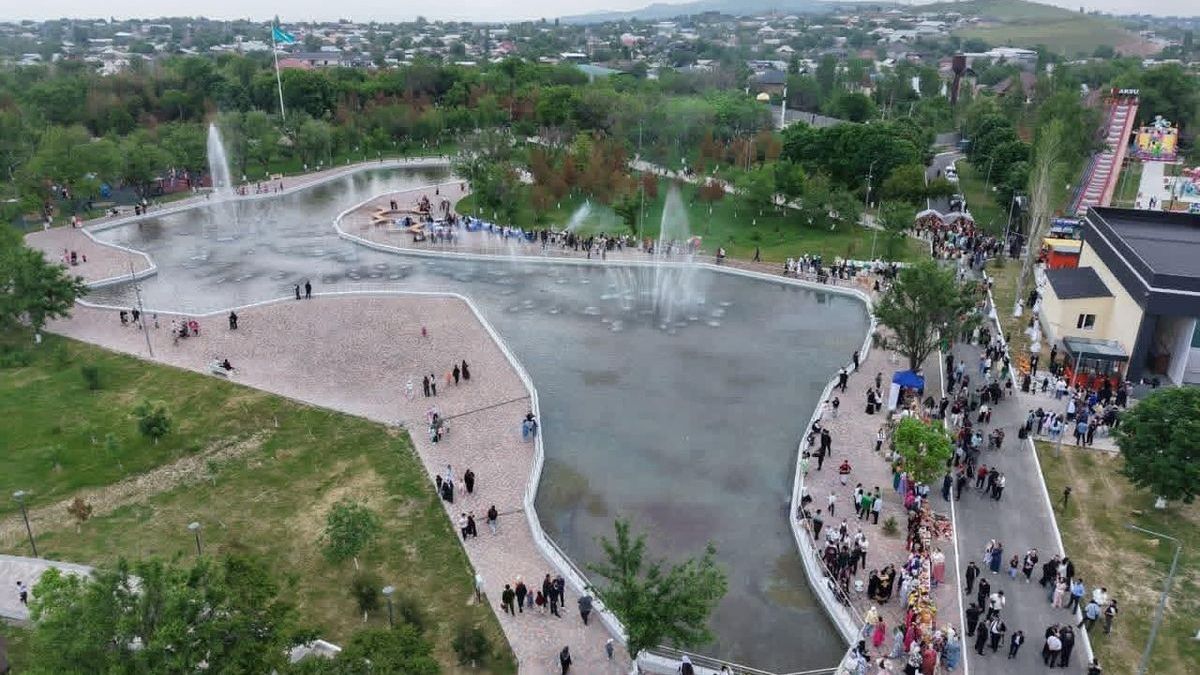 Парк в селе Аксу
