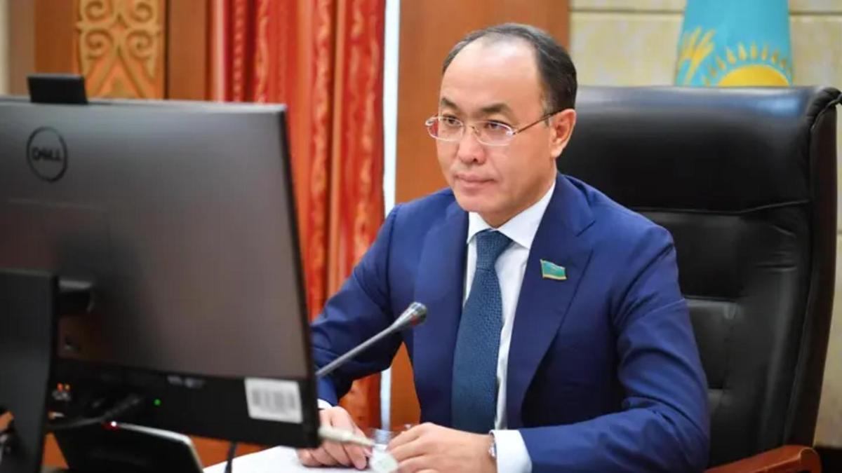 Қайрат Қожамжаров