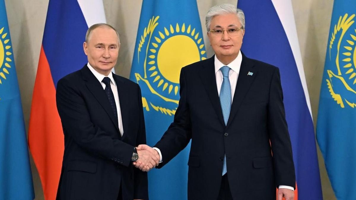 Қасым-Жомарт Тоқаев пен Владимир Путин