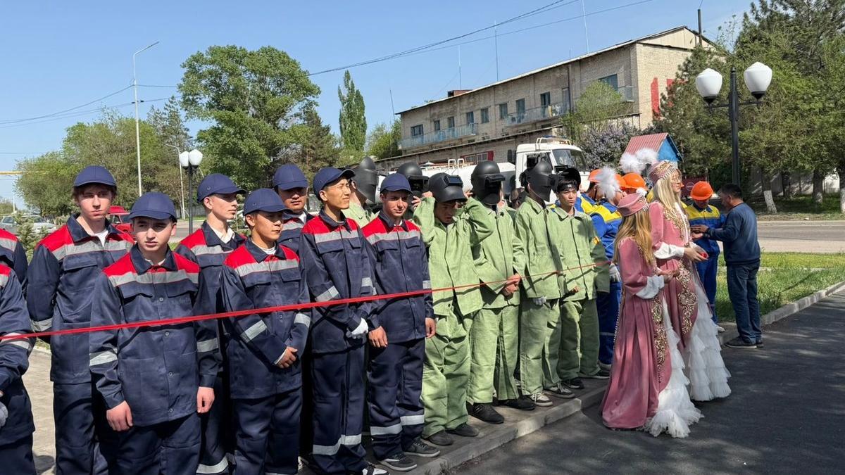 Жұмысшы мамандықтар аллеясы Жұмысшы мамандықтар аллеясы