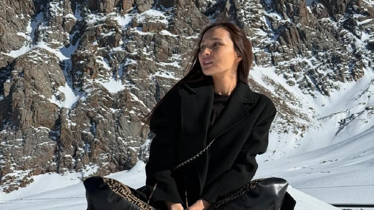 Жулдыз Абдукаримова Жулдыз Абдукаримова