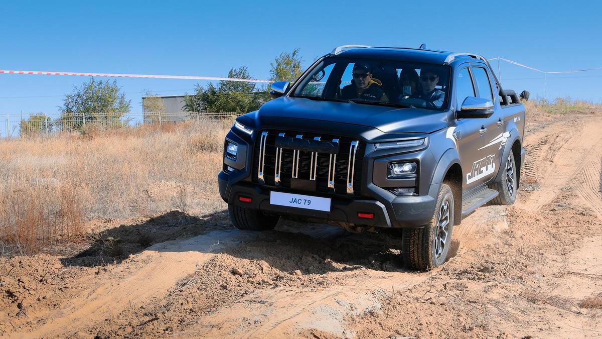 Тест-драйв автомобилей JAC