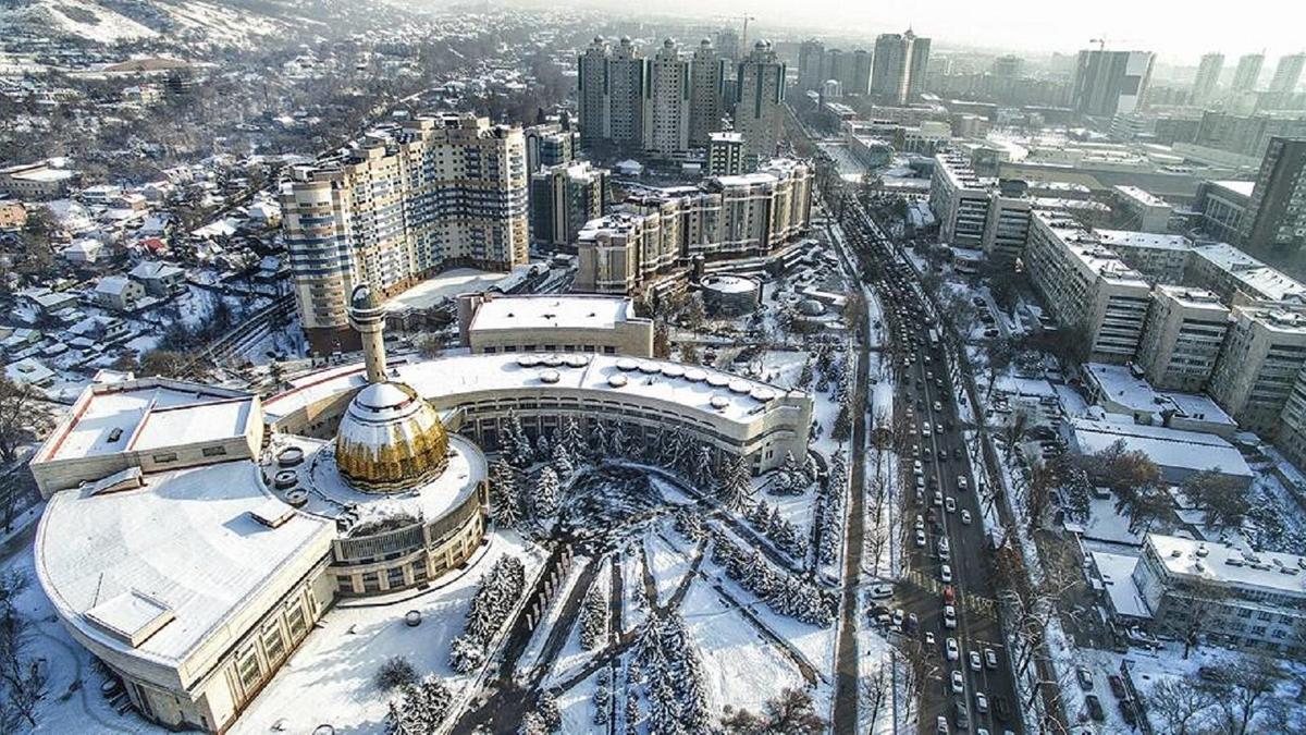 Алматыдағы Достық даңғылы Алматыдағы Достық даңғылы
