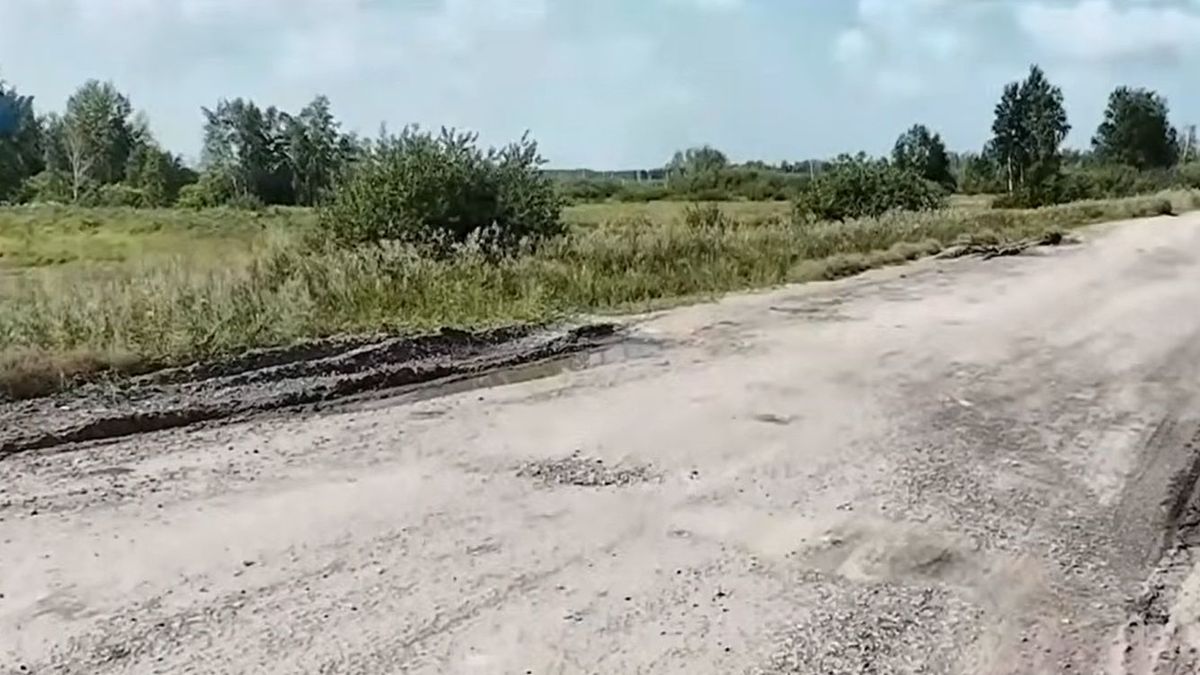 Дорога в селе Боровское в СКО