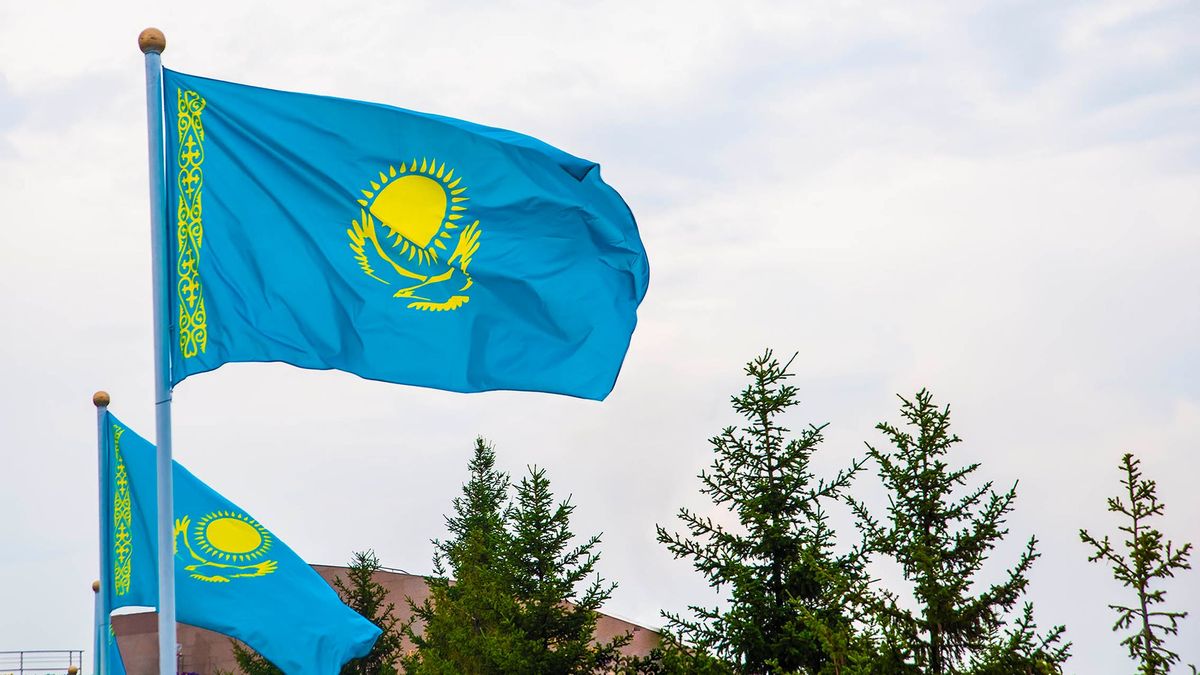 Флаг Казахстана