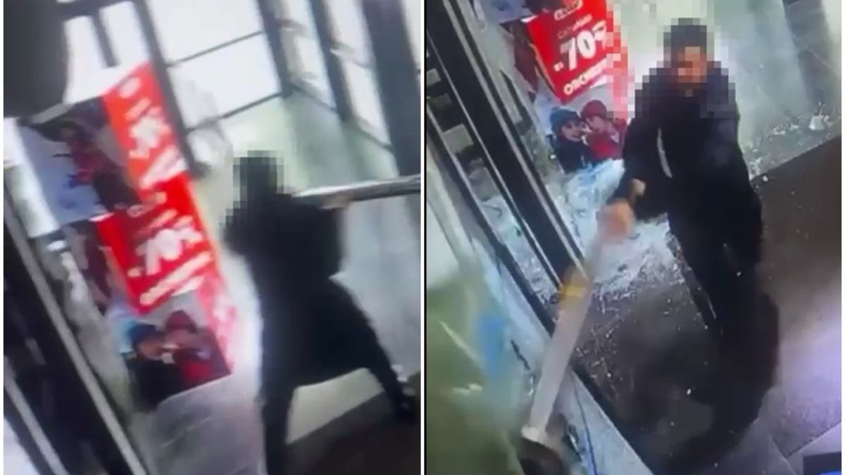 Мужчина разбил витрину