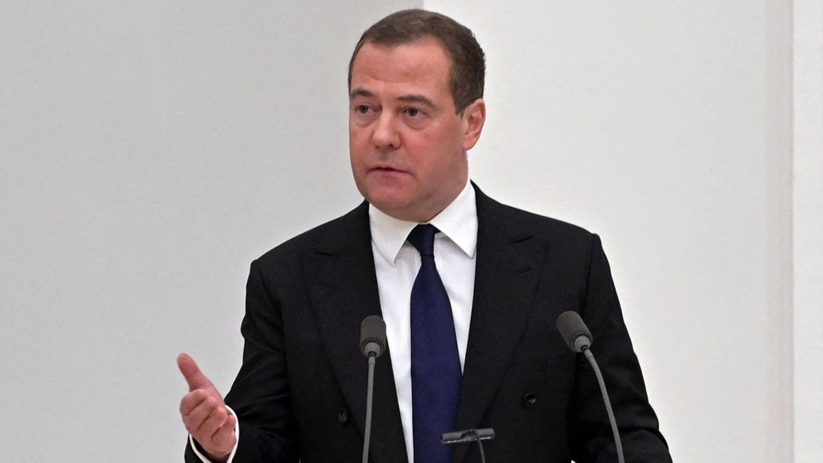 Дмитрий Медведев