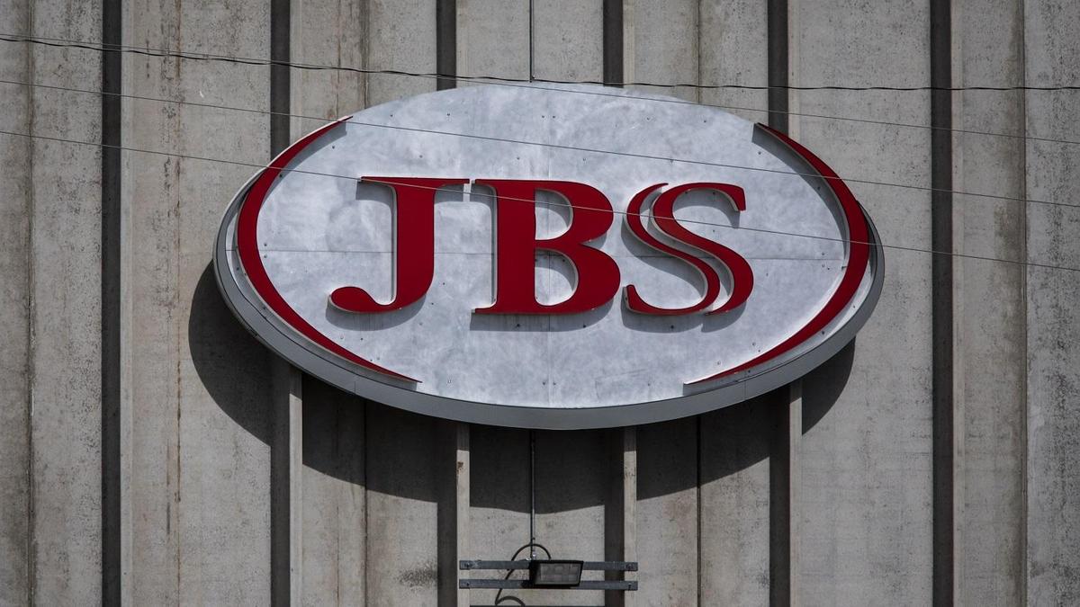 Мясоперерабатывающая компания JBS