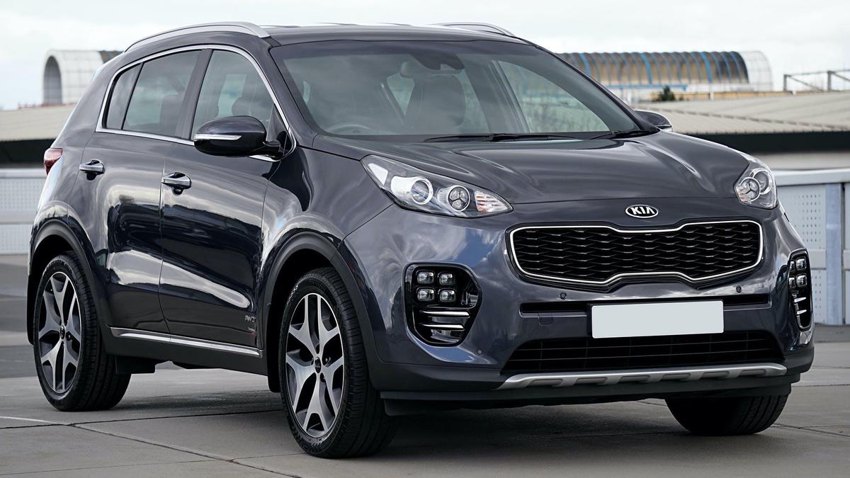 KIA Sportage синего цвета