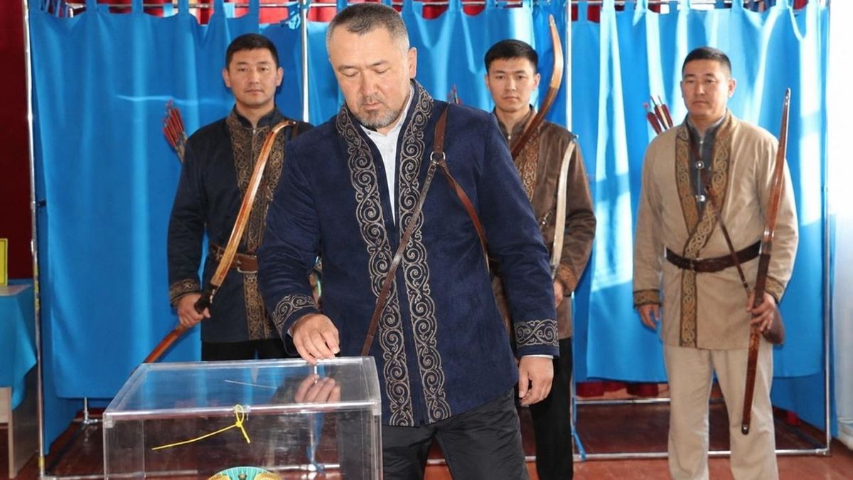 Лұқпановтар отбасы