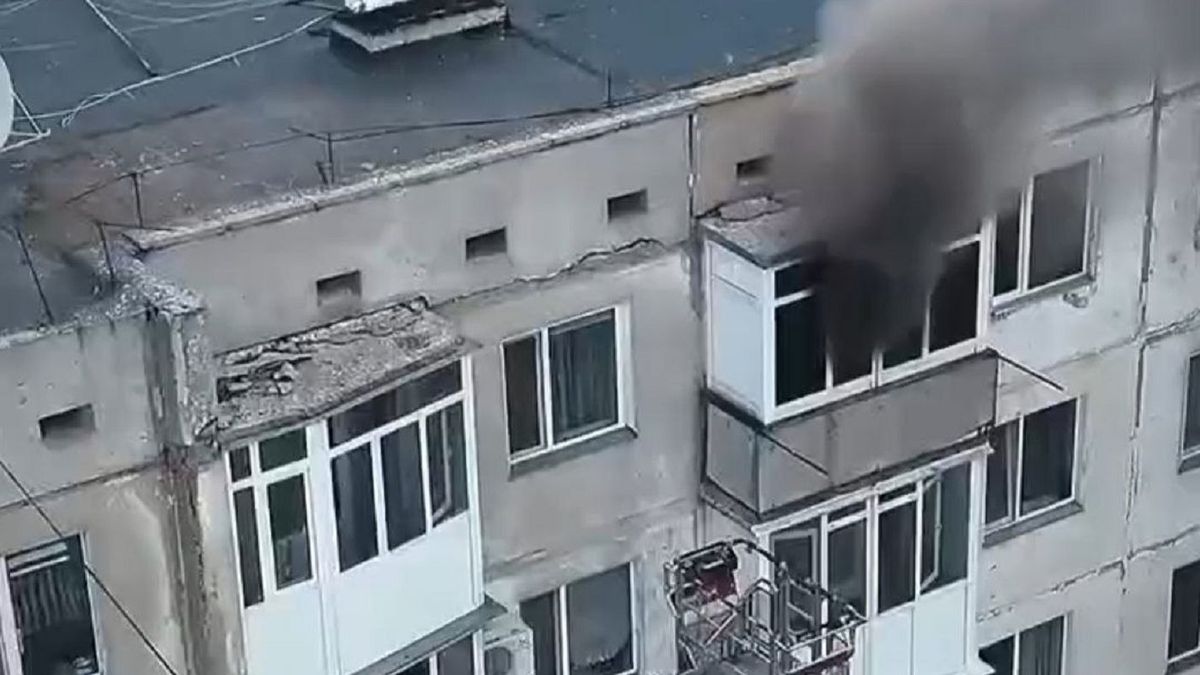 Пожар в квартире пятиэтажного дома в Кокшетау