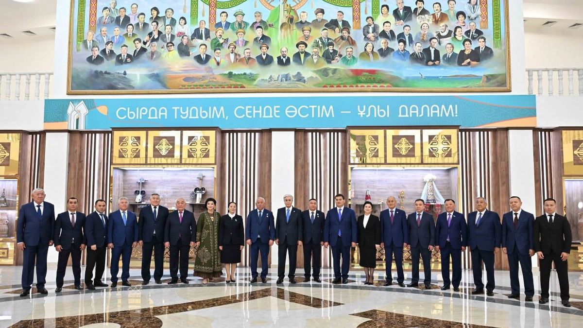 Лео порно журналы