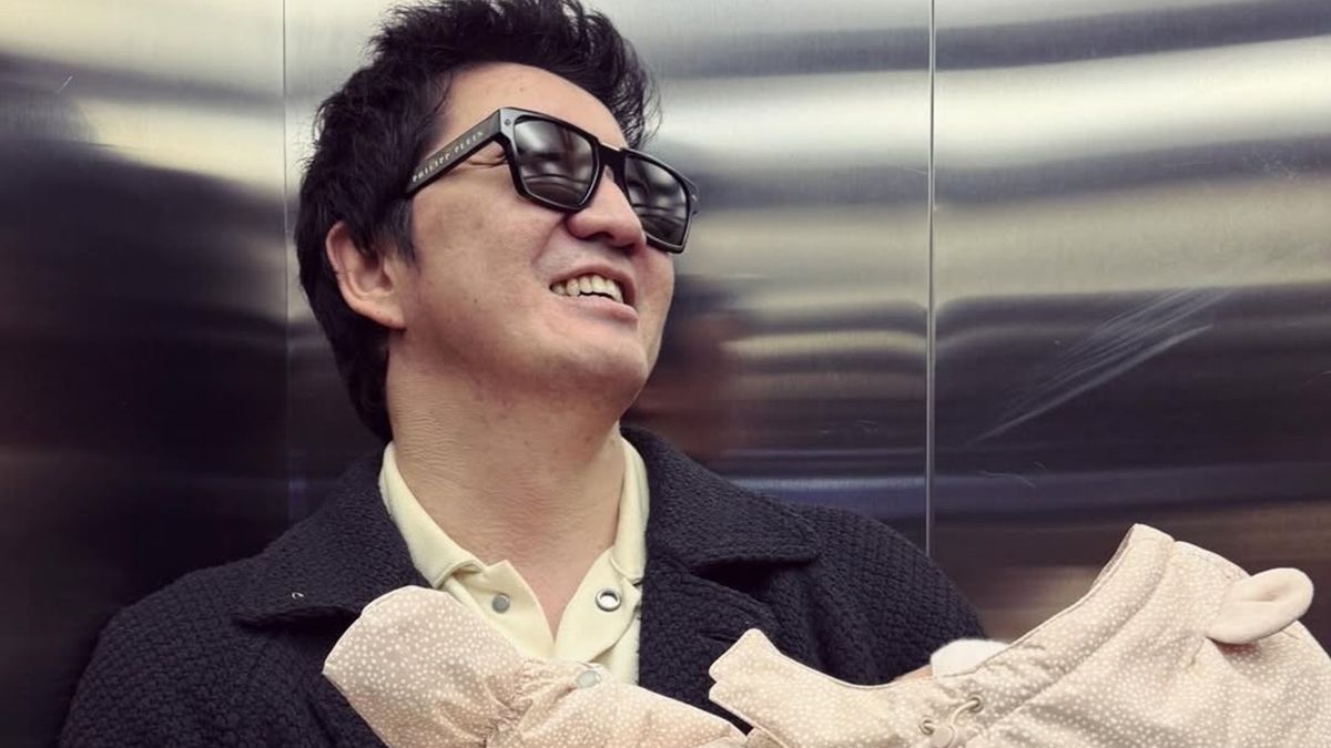 Айкын с дочерью