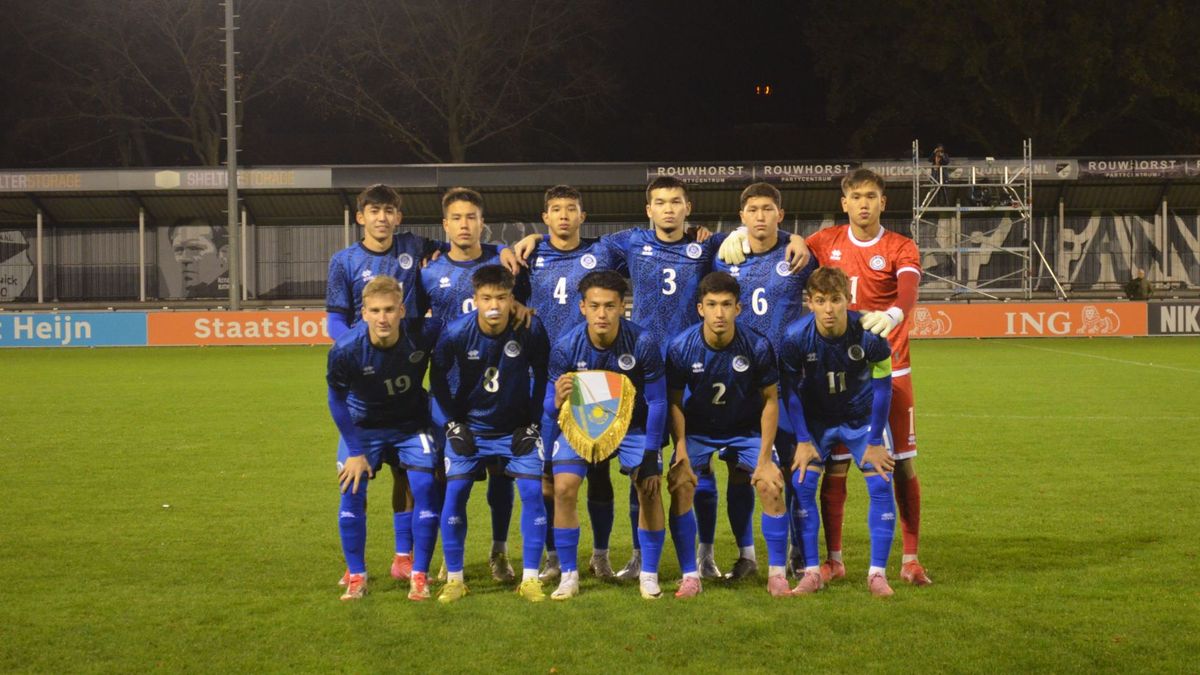 Сборная Казахстана по футболу U-19