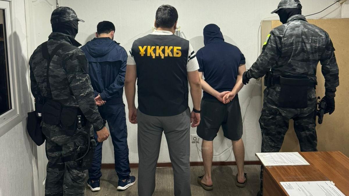 Подозреваемые в вымогательстве