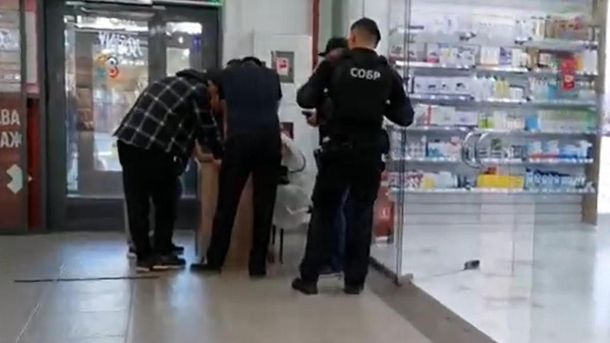 Женщину спасли от мошенников